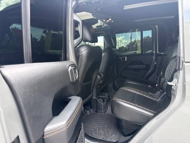 Used 2022 Jeep Gladiator Overland AWD/4WD image 14