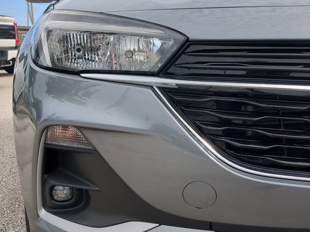 Used 2020 Buick Encore GX Preferred w/ Cold Weather Comfort Package FWD image 10