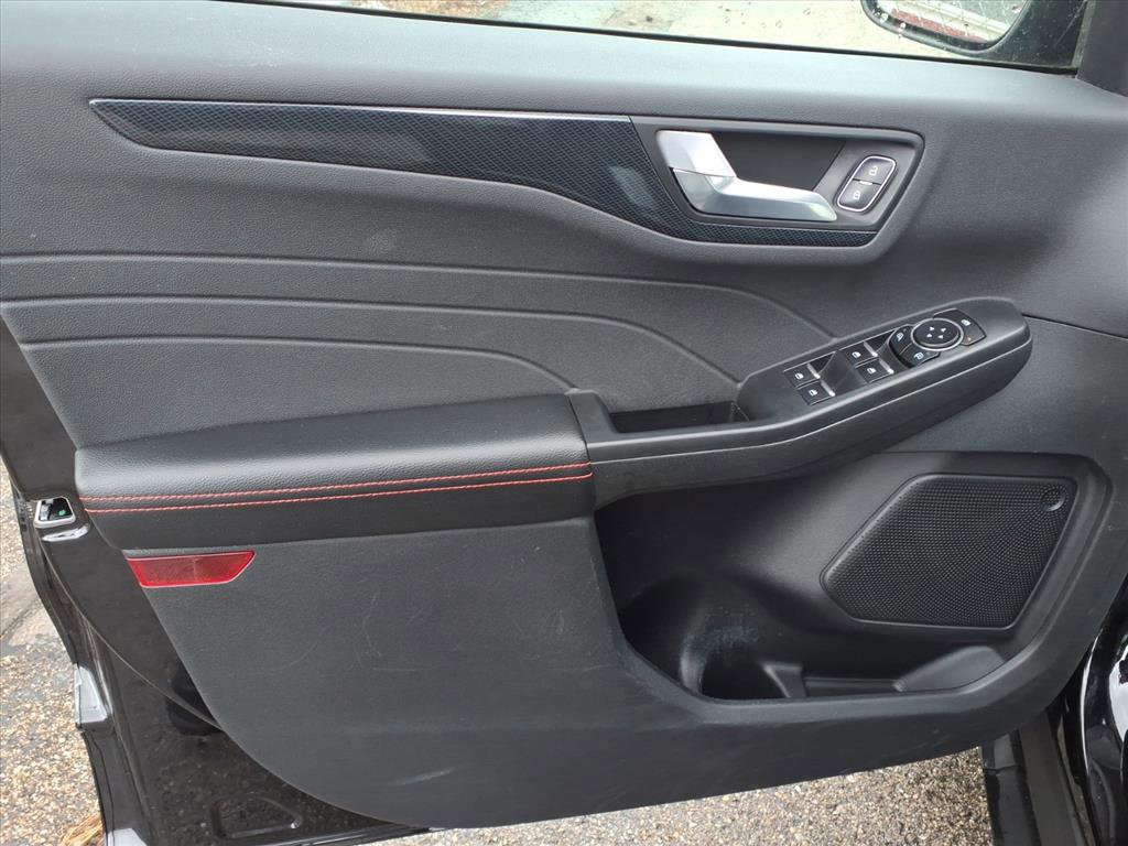 Certified 2023 Ford Escape ST-Line Select image 13