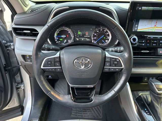Used 2022 Toyota Highlander Limited image 22