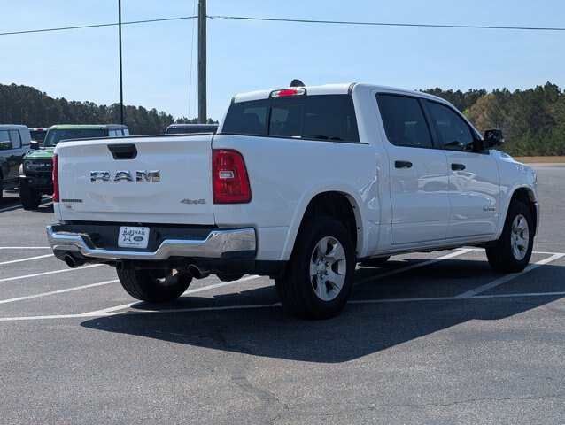 Used 2025 RAM 1500 Big Horn AWD/4WD image 5