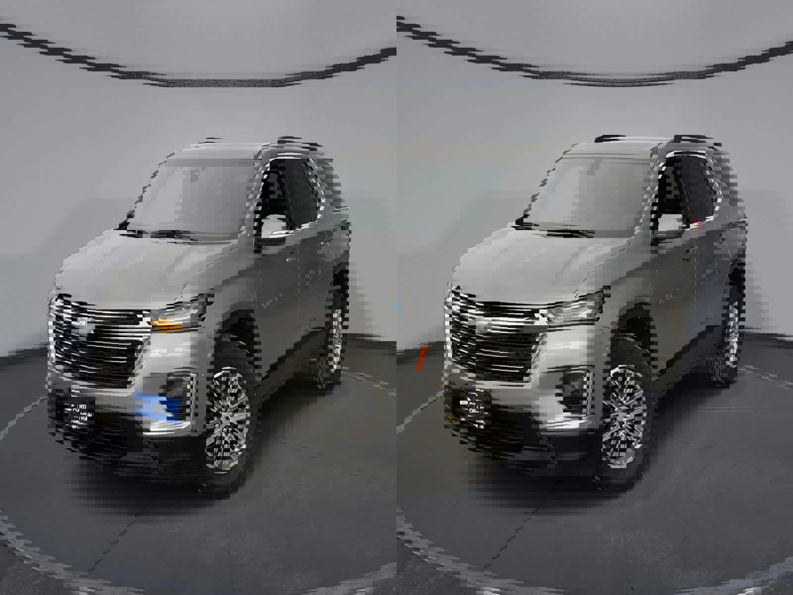 Used 2023 Chevrolet Traverse LT image 7