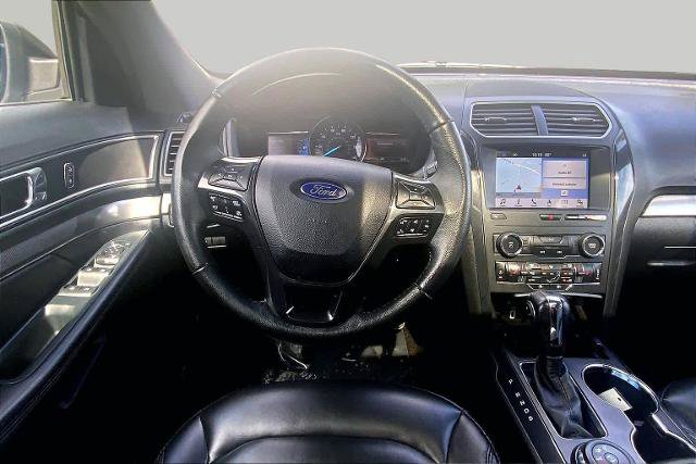 Certified 2019 Ford Explorer XLT w/ Equipment Group 202A AWD/4WD image 6