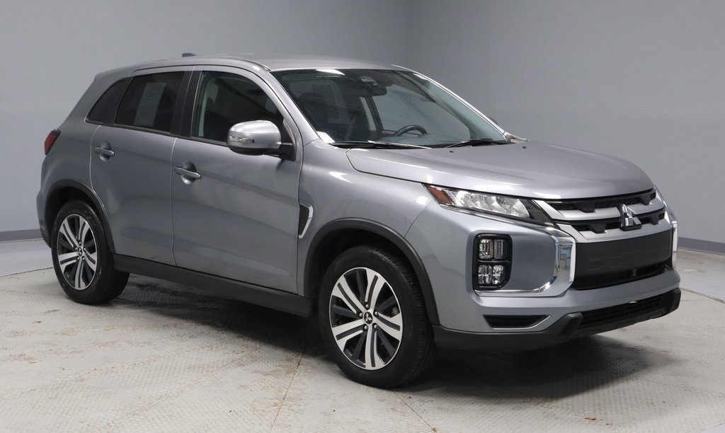 Used 2024 Mitsubishi Outlander Sport SE image 1