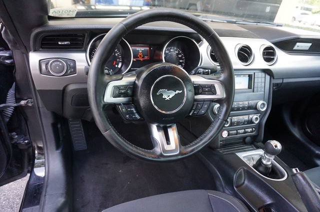 Certified 2019 Ford Mustang GT RWD image 11