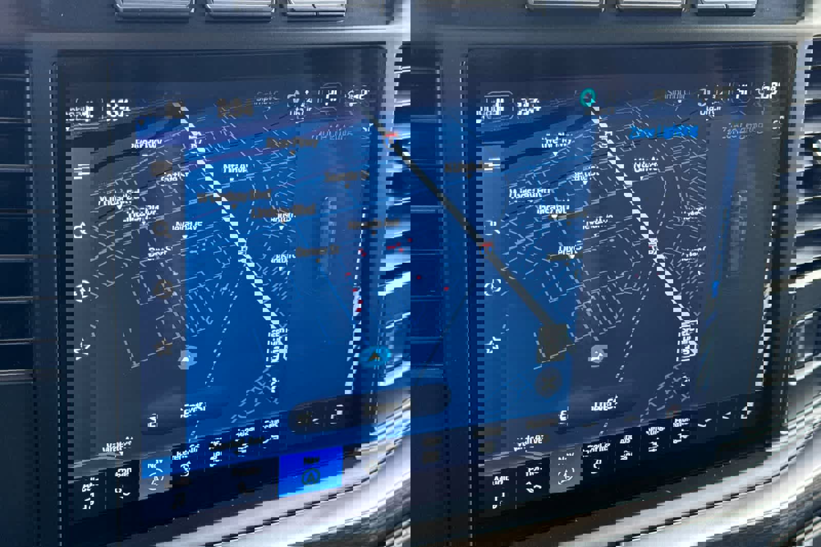 Certified 2024 Ford F250 Lariat w/ Chrome Package image 18