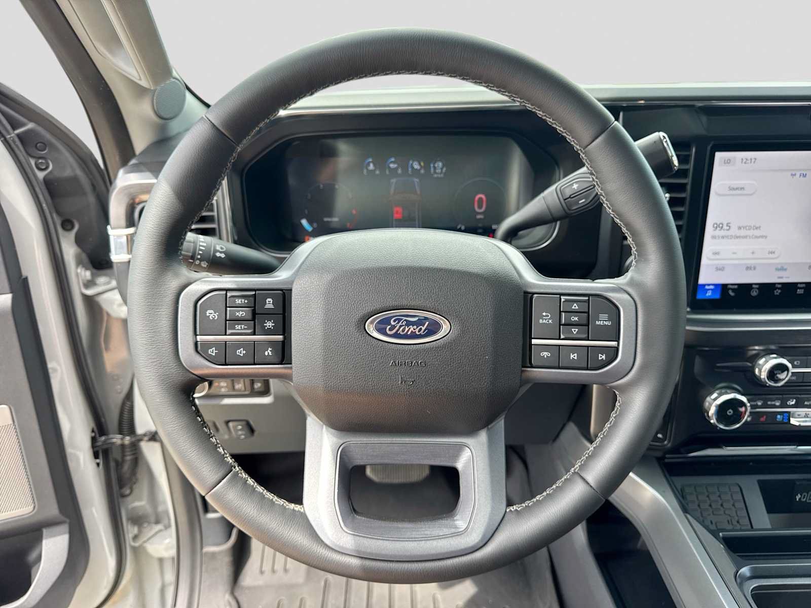Certified 2026 Ford F350 Lariat w/ Black Appearance Package AWD/4WD image 22