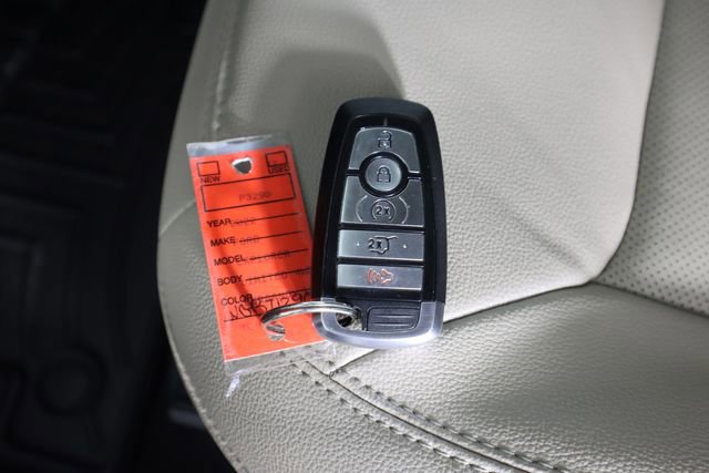 Certified 2022 Ford Explorer Limited image 32