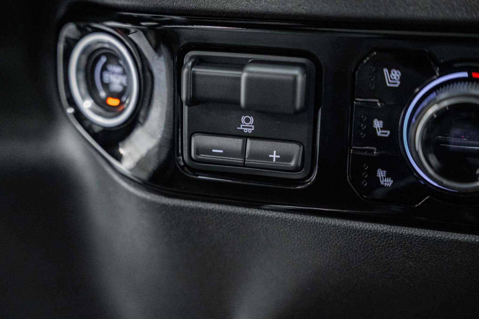 Used 2023 Chevrolet Silverado 1500 High Country w/ High Country Premium Package image 35