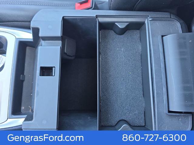 Certified 2022 Ford Explorer XLT w/ Equipment Group 202A AWD/4WD image 37