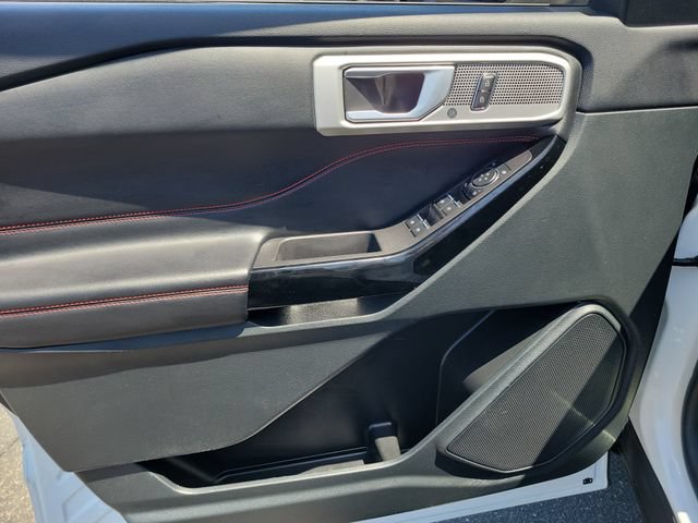 Certified 2023 Ford Explorer ST-Line w/ Class IV Trailer Tow Package RWD image 18