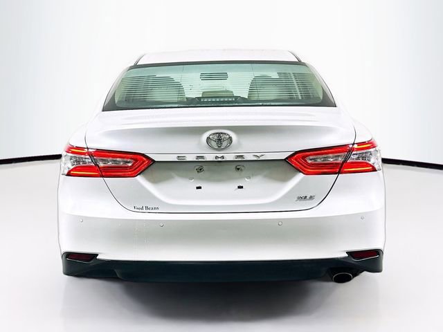 Used 2018 Toyota Camry L image 7