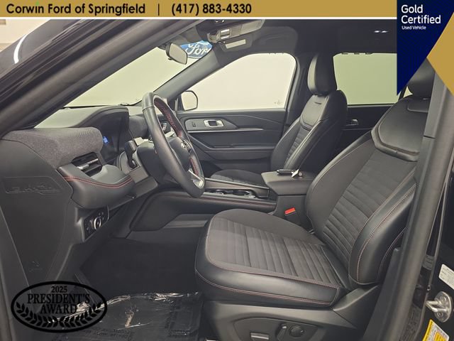 Certified 2025 Ford Explorer ST-Line w/ ST-Line Street Pack AWD/4WD image 22