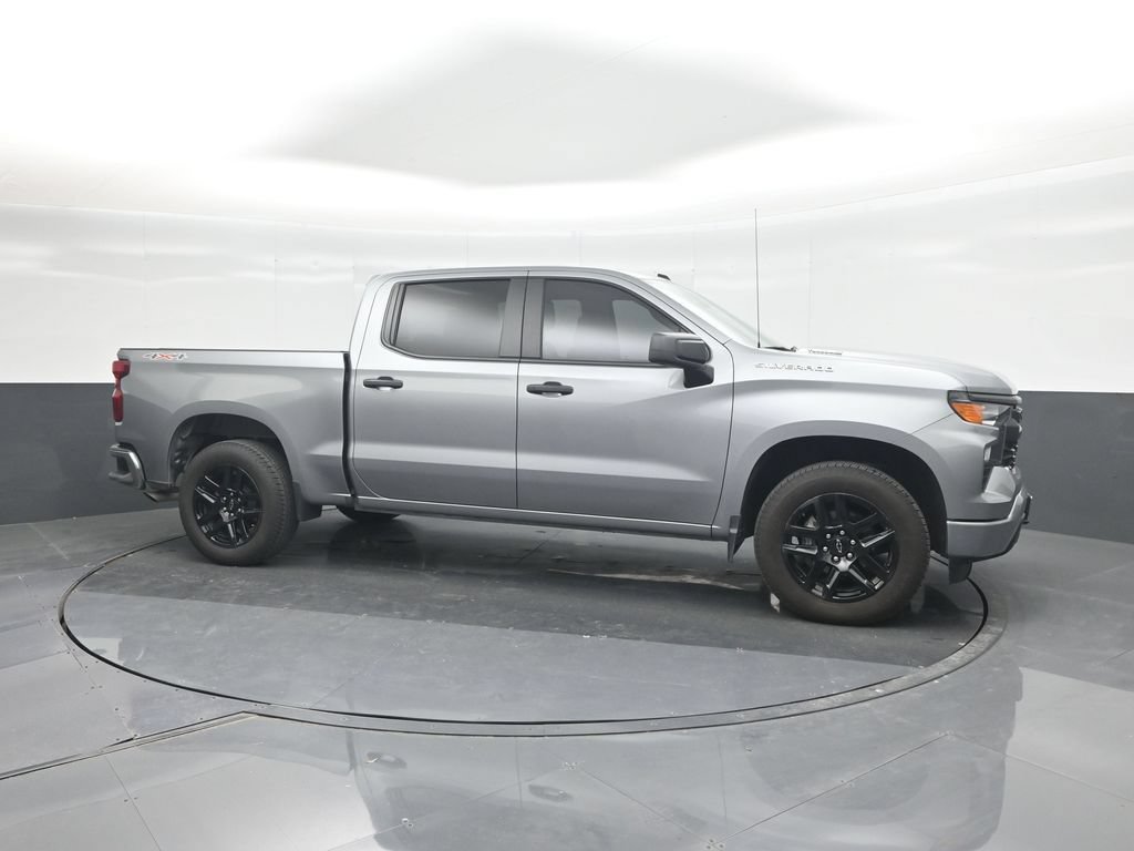 Used 2026 Chevrolet Silverado 1500 Custom AWD/4WD image 11