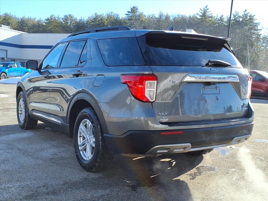 Certified 2022 Ford Explorer XLT w/ Equipment Group 202A image 30