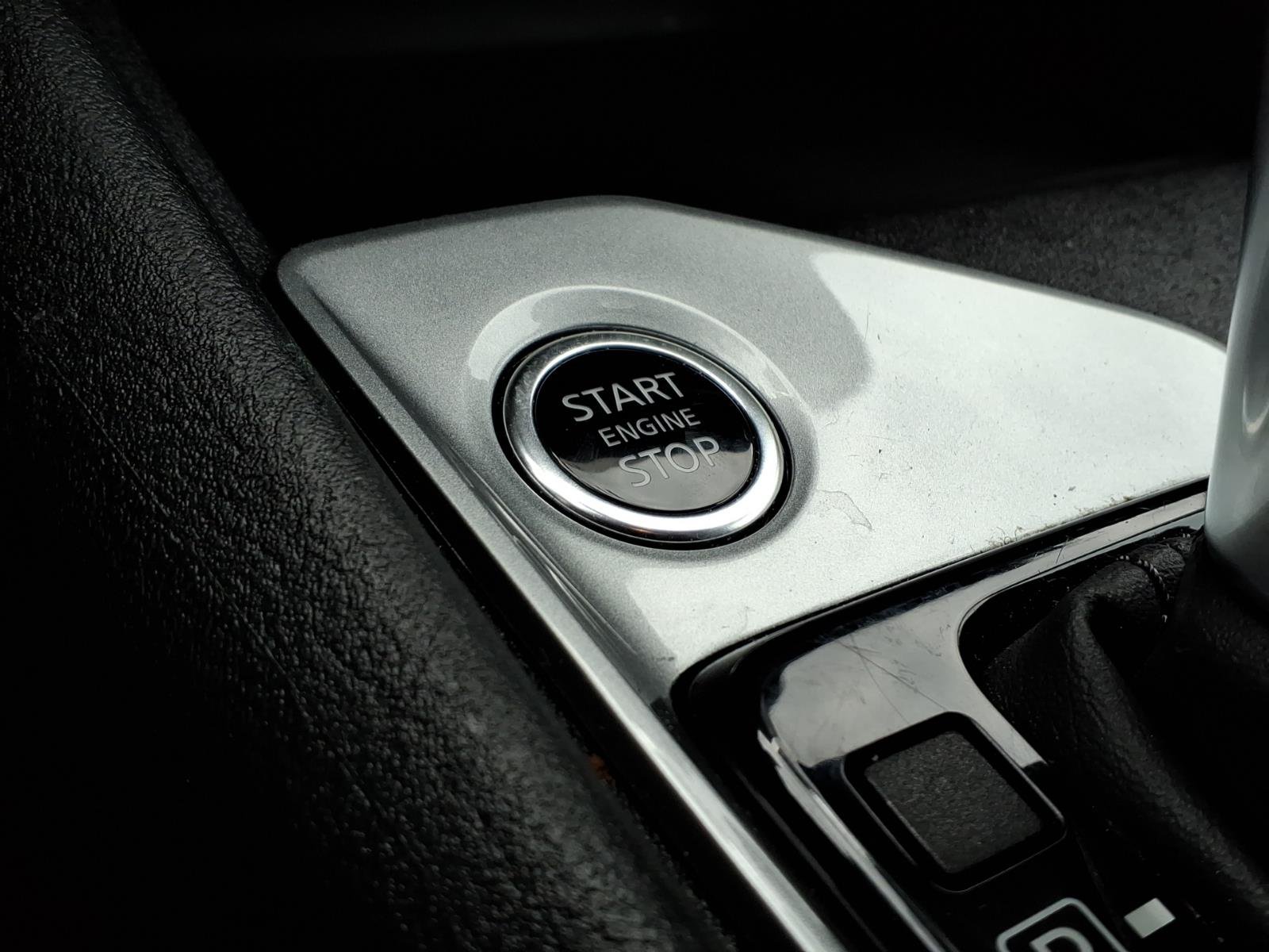 Used 2025 Nissan Altima 2.5 SV FWD image 17