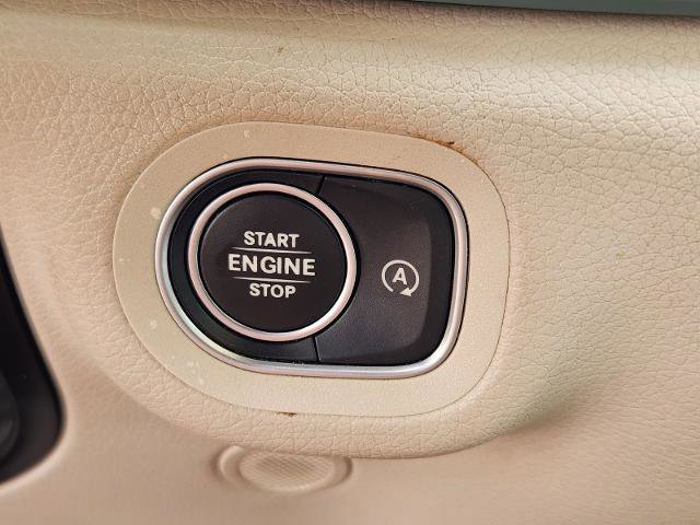 Used 2021 Mercedes-Benz GLS 450 4MATIC image 20