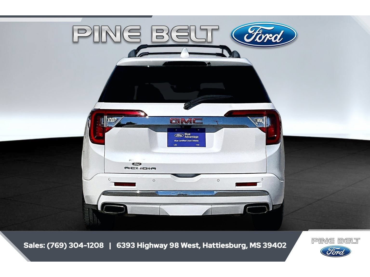 Used 2021 GMC Acadia Denali w/ Denali Technology Package FWD image 4