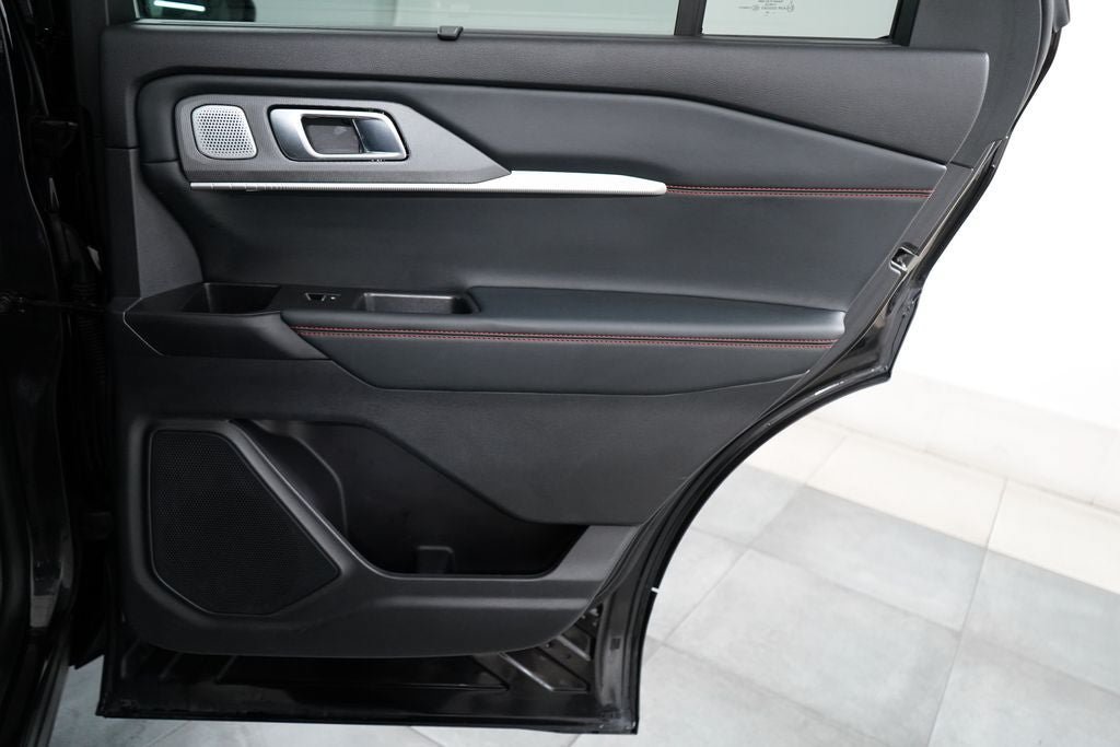 Certified 2025 Ford Explorer ST AWD/4WD image 25
