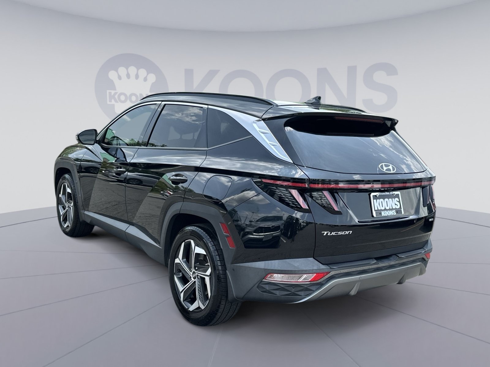 Used 2022 Hyundai Tucson Limited w/ Cargo Package AWD/4WD image 14