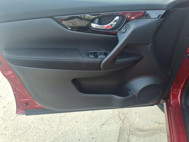 Used 2019 Nissan Rogue Sport AWD image 11