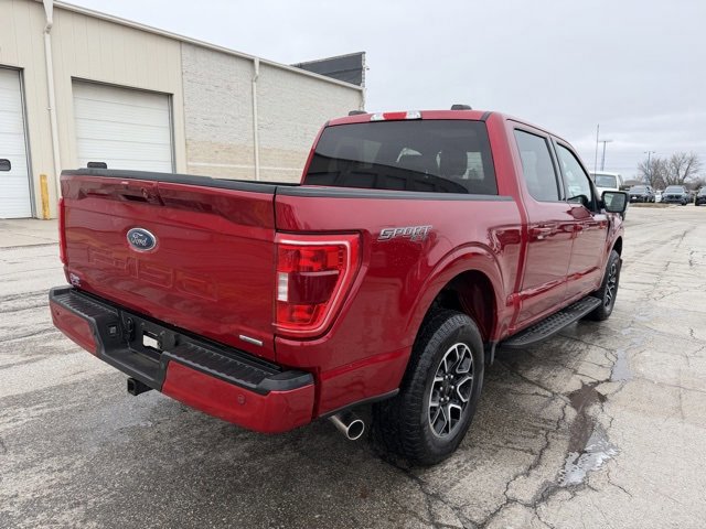 Certified 2022 Ford F150 XLT w/ Equipment Group 302A High image 4