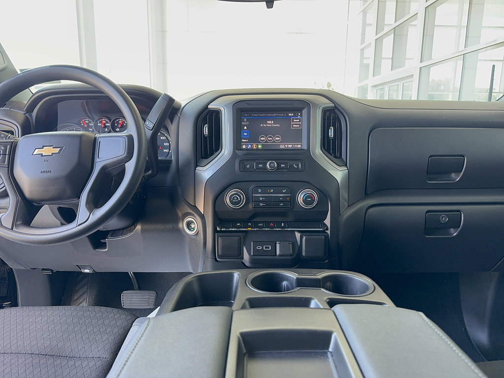 Used 2024 Chevrolet Silverado 1500 Custom AWD/4WD image 26