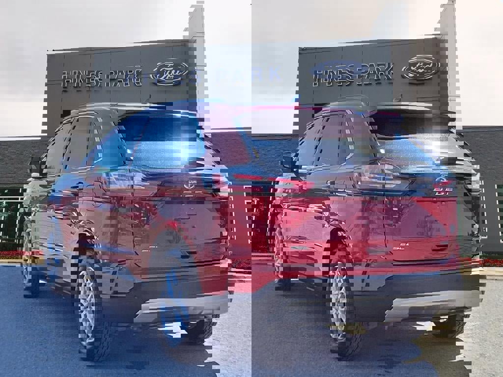 Certified 2023 Ford Edge SEL w/ Convenience Package image 3