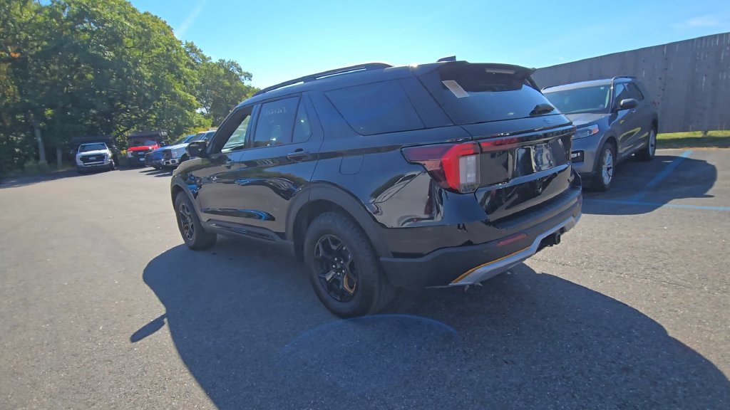 Certified 2026 Ford Explorer Tremor AWD/4WD image 17
