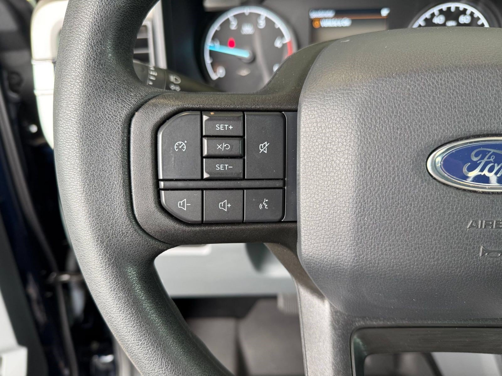Certified 2023 Ford F450 XLT w/ FX4 Off-Road Package AWD/4WD image 18