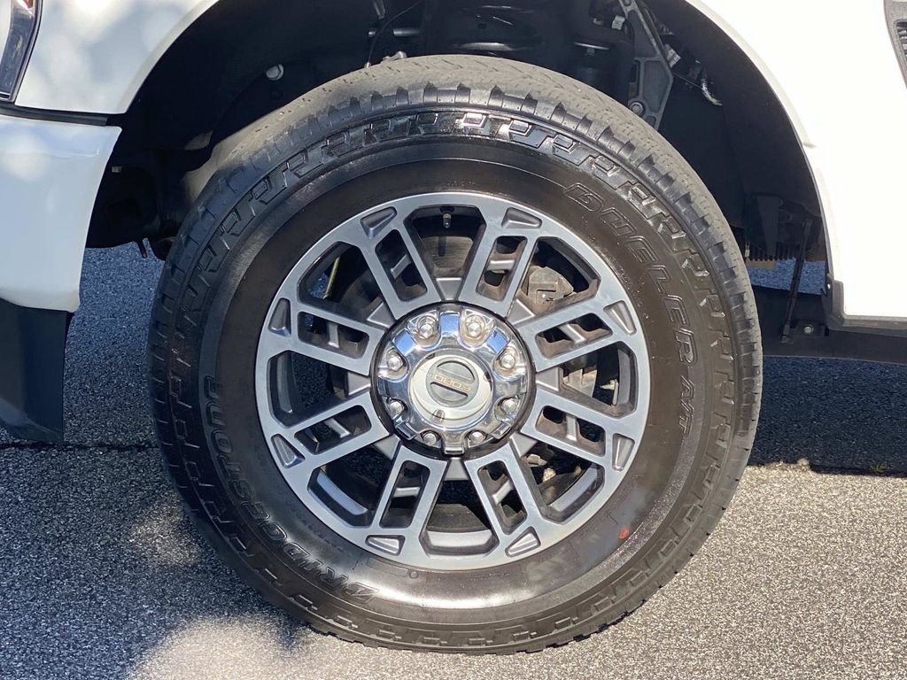 Certified 2024 Ford F250 Limited w/ FX4 Off-Road Package AWD/4WD image 10