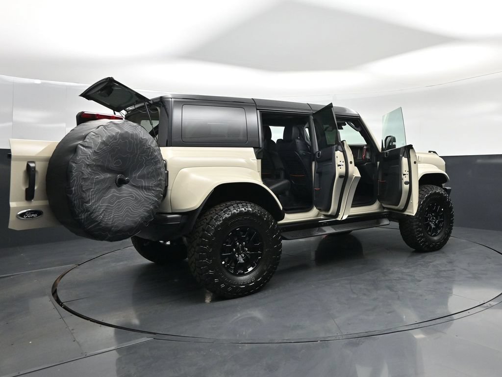 Certified 2026 Ford Bronco Raptor w/ Interior Carbon Fiber Pack AWD/4WD image 5