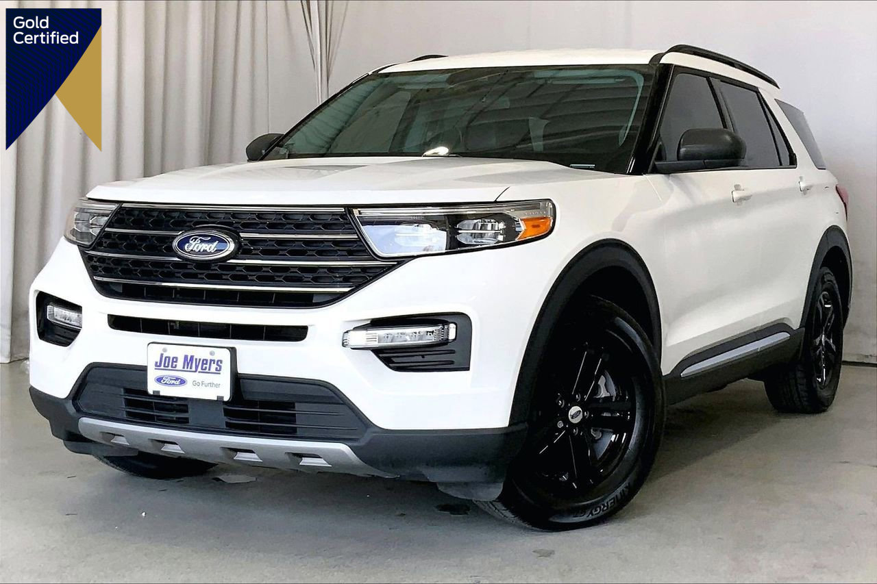 Certified 2024 Ford Explorer XLT w/ Equipment Group 202A