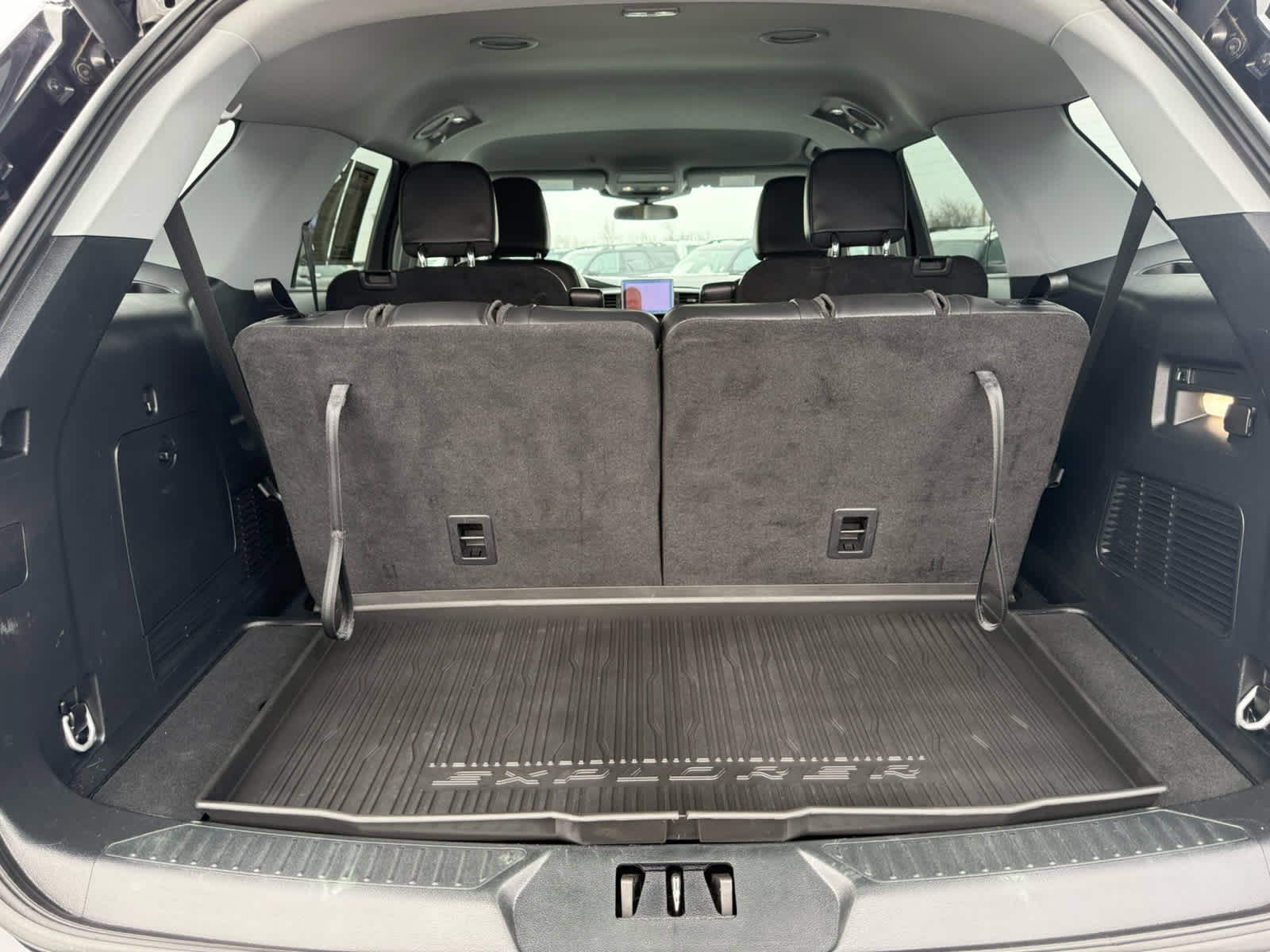 Certified 2023 Ford Explorer XLT w/ Equipment Group 202A image 15