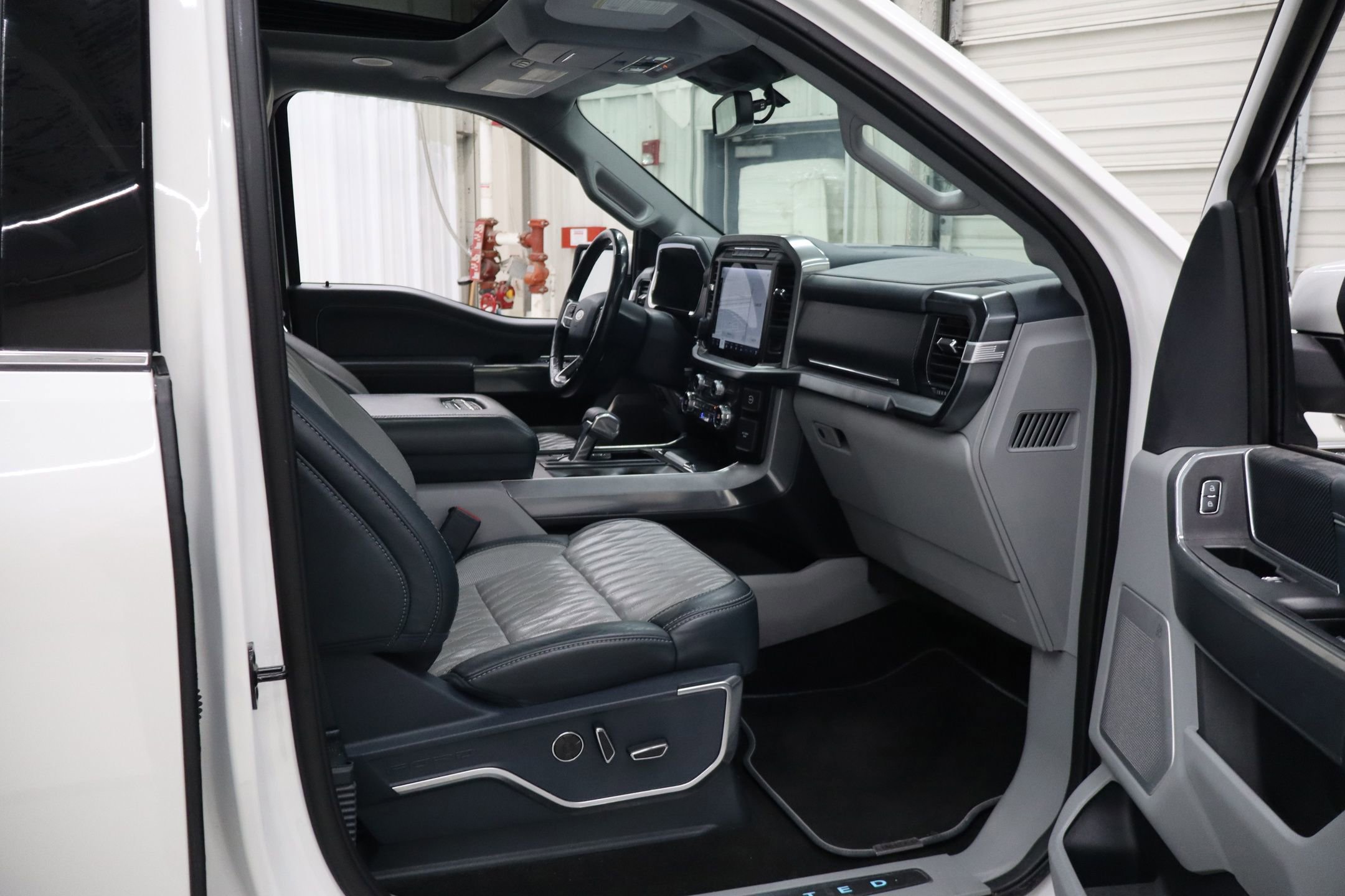 Certified 2021 Ford F150 Limited AWD/4WD image 30