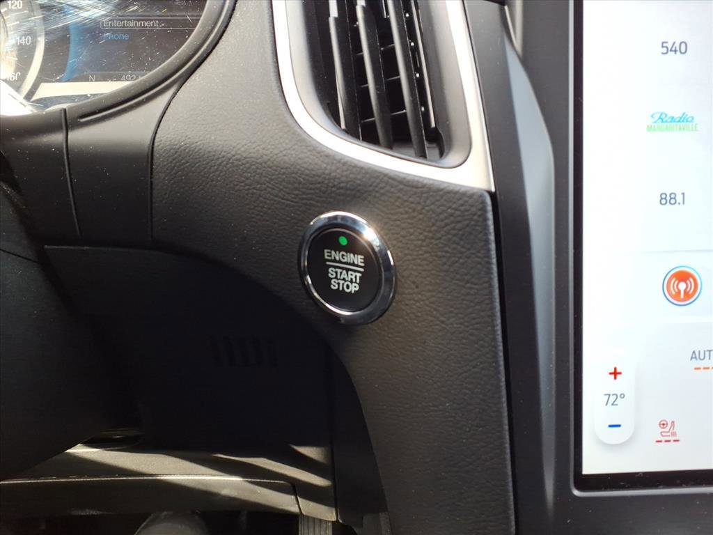 Certified 2024 Ford Edge SEL w/ Convenience Package image 23