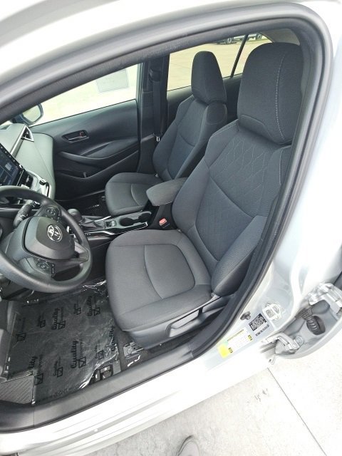 Used 2022 Toyota Corolla LE image 15