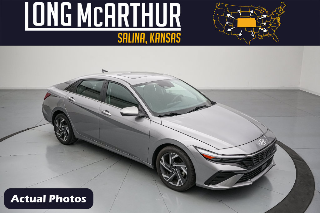 Used 2025 Hyundai Elantra SEL FWD image 1