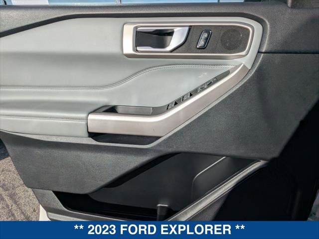 Certified 2023 Ford Explorer XLT w/ Equipment Group 202A image 10