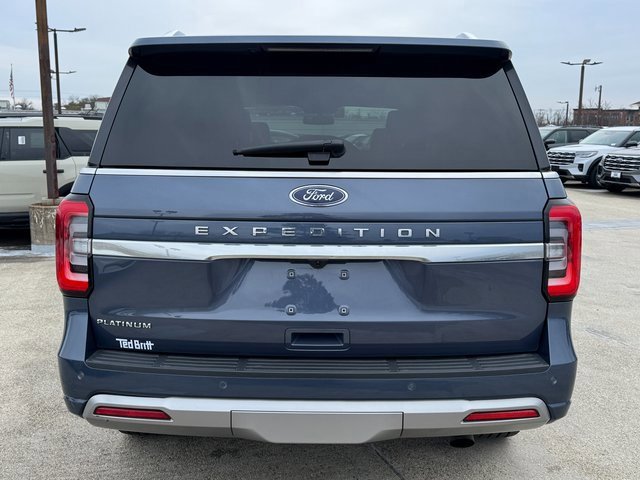 Certified 2023 Ford Expedition Platinum image 4