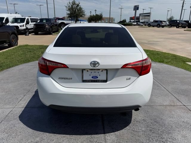Used 2017 Toyota Corolla LE FWD image 5