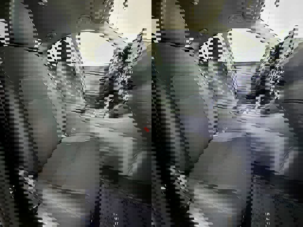 Used 2024 Nissan Sentra S image 16