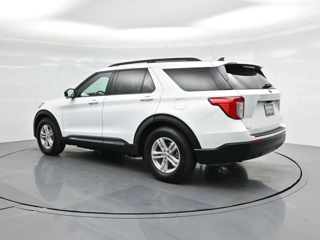 Certified 2021 Ford Explorer XLT image 7