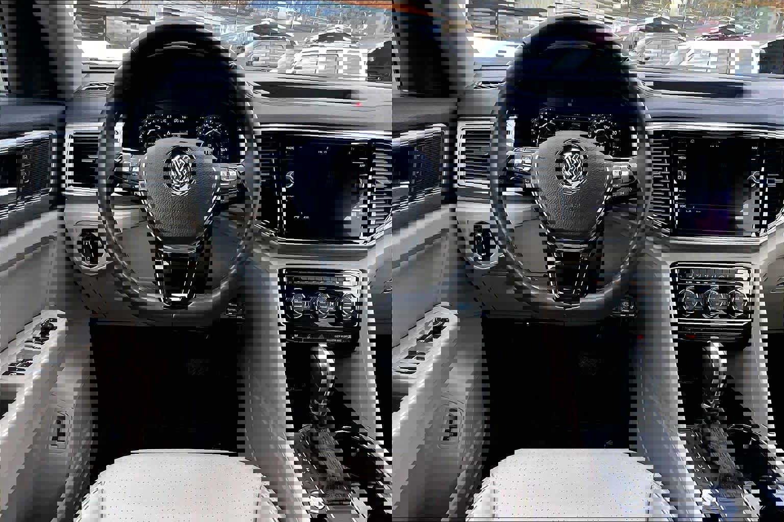 Used 2019 Volkswagen Atlas SEL image 5