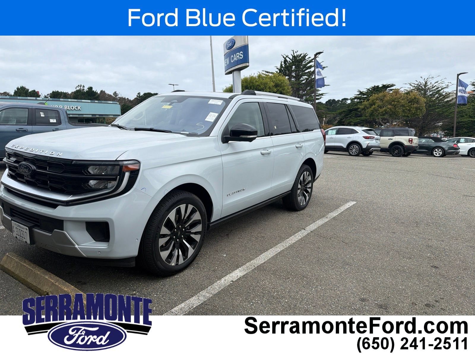 Certified 2025 Ford Expedition Platinum w/ Driver's Package AWD/4WD image 6