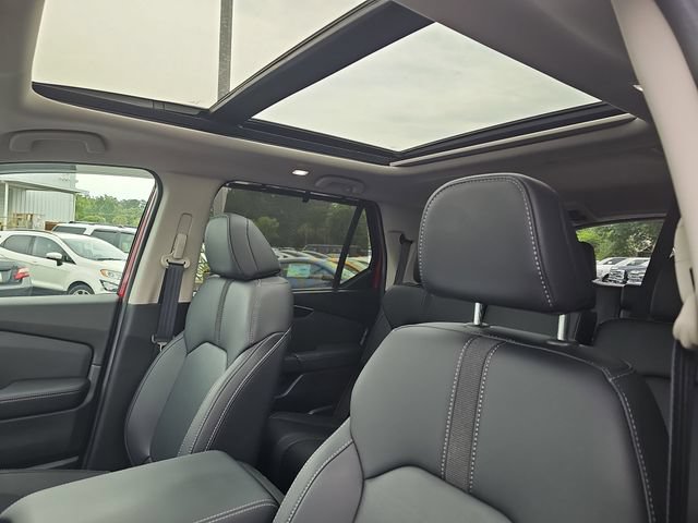 Used 2025 Honda Pilot Touring image 16