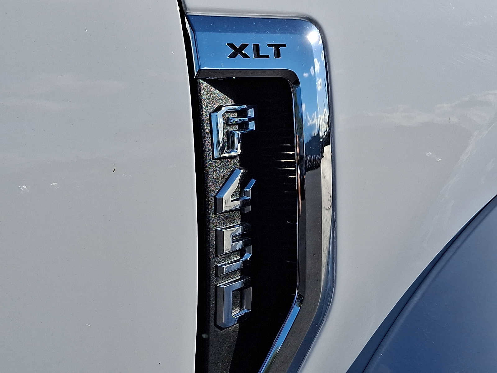 Certified 2022 Ford F450 XLT w/ XLT Value Package image 29