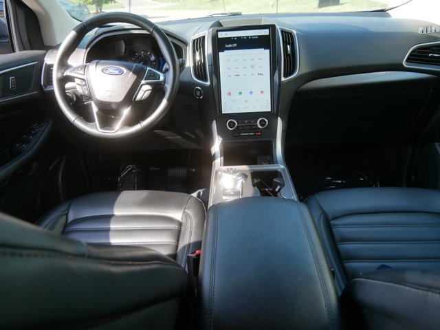 Certified 2023 Ford Edge SEL w/ Convenience Package AWD/4WD image 17