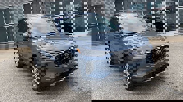 Certified 2024 Ford Escape Active w/ Tech Pack #2 image 4