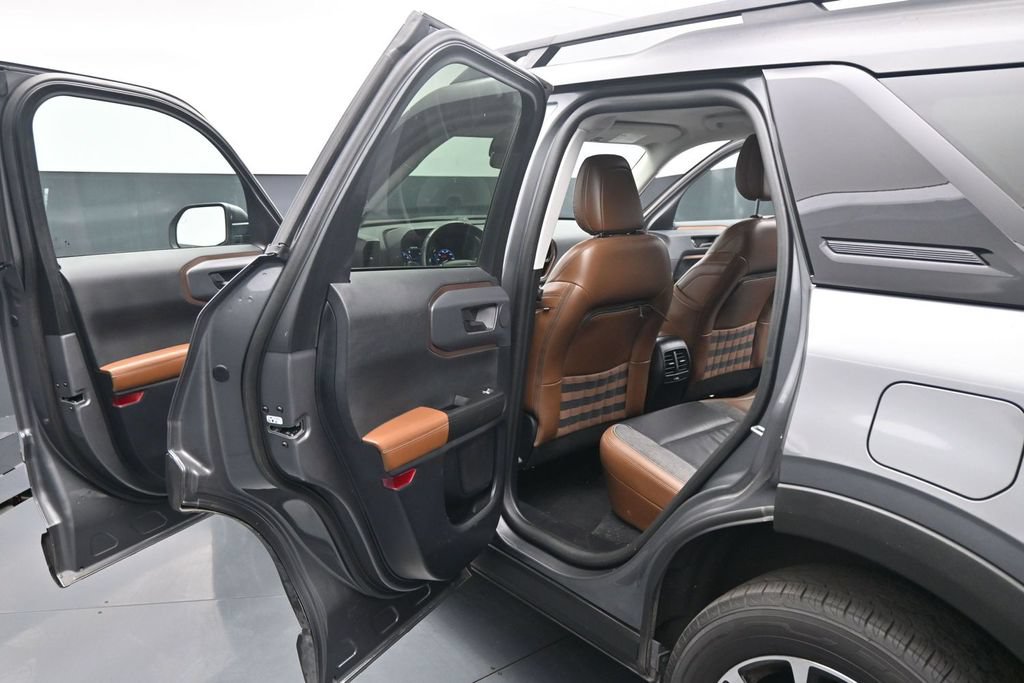 Certified 2022 Ford Bronco Sport Outer Banks w/ Tech Package AWD/4WD image 18